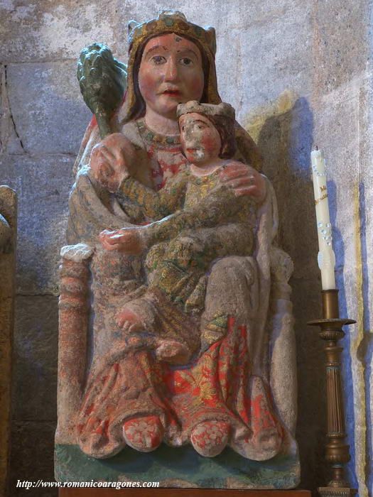 VIRGEN SEDENTE CON NIÑO